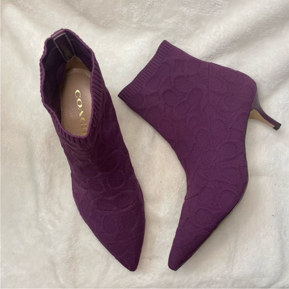 COACH Jade Logo Monogram Blackβ Knit Sock Ankle Booties Sz US 7.5 B 221 - Picture 11 of 13